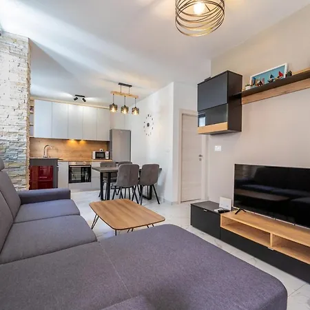 Apartment Beach Baska Apartament