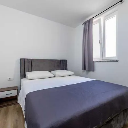 Apartment Beach Baska *